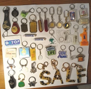 Lot Of 38 Keychains Key Rings Promo Advertising Travel Disney Pewter Spinner New - Picture 1 of 11
