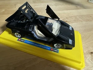 Vintage Burago Lamborghini Countach 5000 Quattrovalvole 1/24 Scale DieCast BLACK - Picture 1 of 7