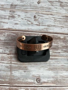 Cross Shield Pattern Magnetic Therapy Pure Copper Bangle Bracelet - Picture 1 of 3