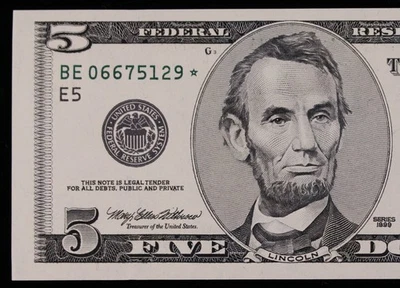 $5 1999 GEM CU Star Federal Reserve Note BE06675129* LOW 320K Print, Richmond E5 - Image 1 of 3