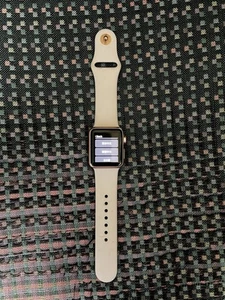 Apple Watch 38mm 7000 Series Rose Gold Aluminium - Picture 1 of 7
