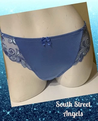 SOMA ~  LAKESHORE BLUE ~   SENSUOUS LACE THONG PANTIES  ~  SIZE MEDIUM - Image 1 of 4