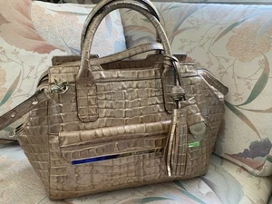 Brahmin Satchel Rose Gold Color Croc Design  Zip Open Body Strap Handbag - Picture 1 of 15