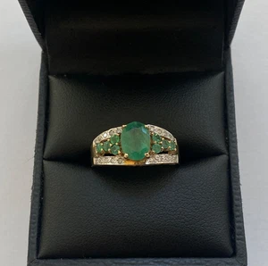 VINTAGE 9CT GOLD EMERALD DIAMOND RING SIZE K - Picture 1 of 18