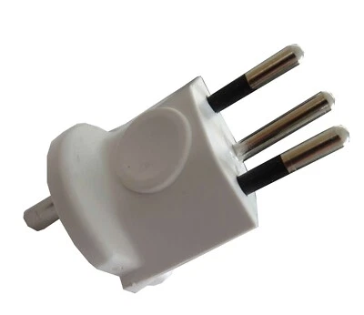 Reisestecker Reiseadapter Adapter Deutschland Schuko auf Schweiz Switzerland - Bild 1 von 3