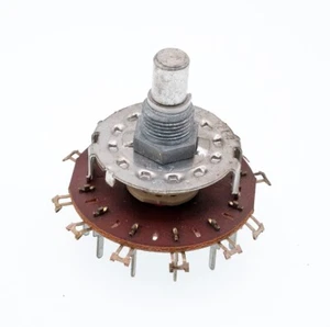 39845, 1 Wafer, 4 Pole, 2 Position, Rotary Switch, 1/4" Shaft, 30 Deg/Pos, PCB - Picture 1 of 4