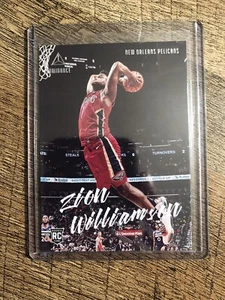 2019-20 Chronicles Luminance Zion Williamson RC #143 New Orleans Pelicans - Picture 1 of 2
