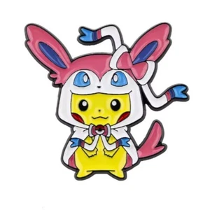 Pokemon Pikachu Feelinara Poncho Pin Spilletta Metallo - Anime Manga Kawaii - Imagen 1 de 3