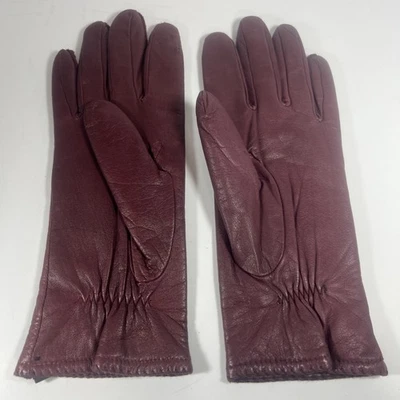 VTG Women's Grandoe Burgundy Leather Gloves Size 7, Acrylic Lined - Image 1 of 4