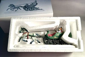Dept 56 Heritage Village Collection Dashing Through The Snow #58203 Christmas - Picture 1 of 2