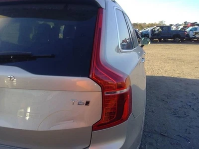 Passenger Right Tail Light Fits 16-22 VOLVO XC90 2287689 - Image 1 of 4