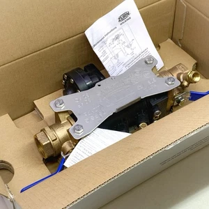 Zurn Wilkins 1-375 1" 375 Reduced Pressure Principle Backflow Preventer 1 Inch - Picture 1 of 13