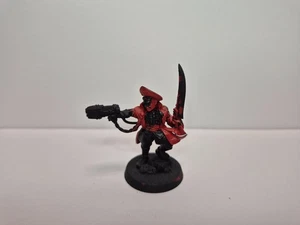 Warhammer 40k Astra Militarum Imperial Guard Commissar komplett zusammengebaut & bemalt - Bild 1 von 2