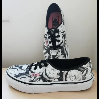 Vans Authentic Digi Rose Ladies Size 4 - Image 1 of 4