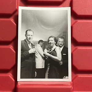 People Drinking At A Party 3 1/4 x 4 1/2 Photograph Pre Owned Vintage 1955 - Picture 1 of 2