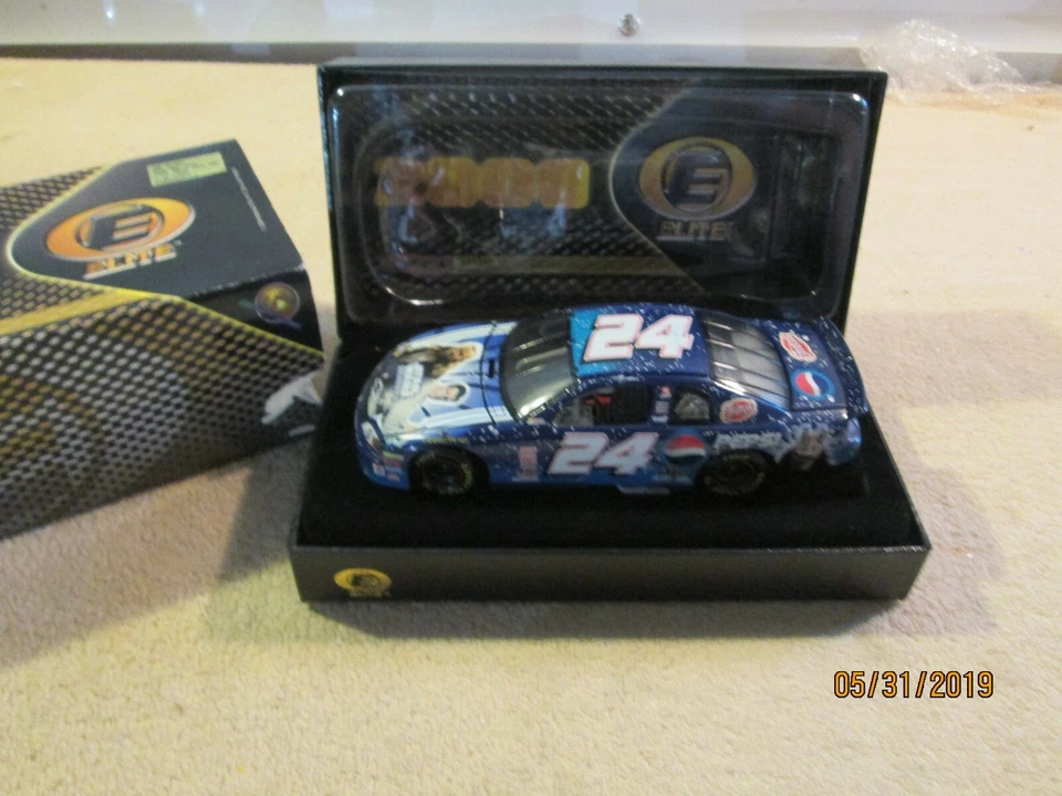 Action Elite Jeff Gordon # 24 Star Wars 1999 Monte Carlo 1/24th Diecast Vintage