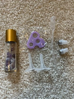 Young Living 空必备玻璃瓶 2 盖滚珠。 — 第 1/4 张图片