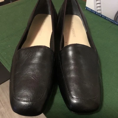 Zapatos cómodos planos sin cordones ENZO ANGIOLINI Liberty de cuero negro con puntera cuadrada talla 7W Foto 1 de 4