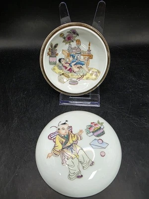 Caja con tapa erótica de porcelana china bellamente pintada a mano con dinastía Qing Foto 1 de 4