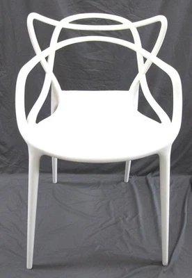 Mid-Century Modern Kartell Masters White Technopolymer Thermoplastic Chair - Image 1 of 4