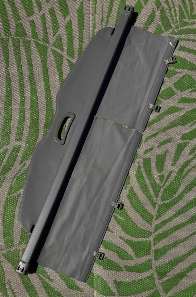 Cubierta de carga trasera Toyota Highlander 2008-2013 OEM gris retráctil envío gratuito Foto 1 de 1