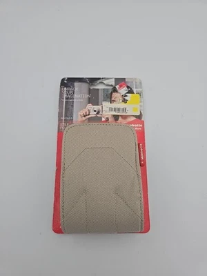 Manfrotto Gray Piccolo 1 Stile Plus Zipper Camera Airpod Case - Image 1 of 4