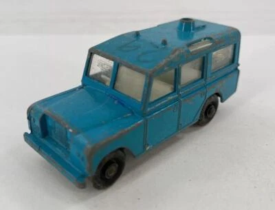 Matchbox Lesney Land Rover Safari Tow Hook No.12c - Image 1 of 4