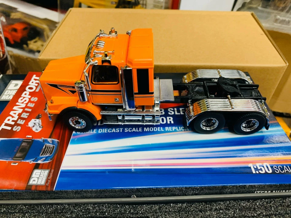 Diecast Masters Western Star 4900 Sb Sleeper Tandem Tractor 1:50 Metal DM71063 - Image 1 of 4