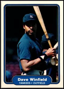 1982 Fleer #56 Dave Winfield - HOF FREE SHIPPING! - Picture 1 of 2