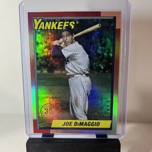 2025 Topps Update Joe DiMaggio 35th Anniversary Rainbow Foil U90-39 Yankees - Picture 1 of 3