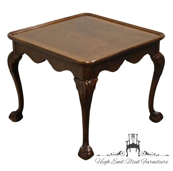 MUEBLES HENREDON Tradicional Bandas Caoba 28" Acento Cuadrado... Foto 1 de 4