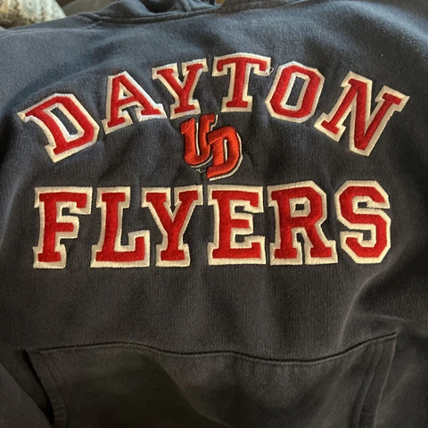 Dayton Flyers Hooded Sweatshirt Men Medium Blue Cover