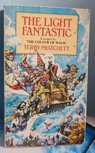 Terry Pratchett The Light Fantastic. 1st Edition Corgi Paperback 1986. Discworld - Picture 1 of 23