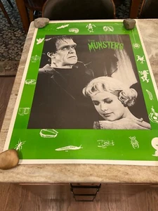THE MUNSTERS VINTAGE POSTER 25x35 HERMAN MUNSTER & MARILYN. Green, black & White - Picture 1 of 3