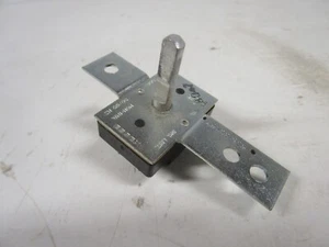 Whirlpool Dryer Switch (25A, 125-250VAC, 50/60Hz) 689799 635-30-167 ASMN - Picture 1 of 7