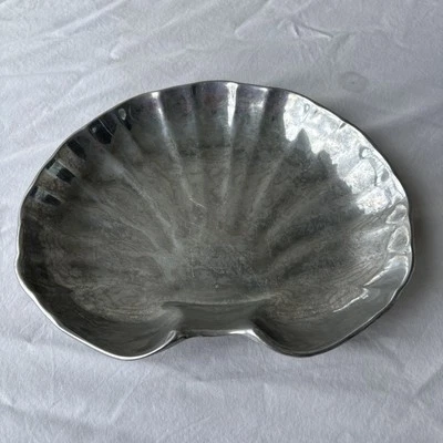 The Wilton Company Armetale Shell Chip n Dip, bandeja para servir cócteles de camarones tazón Foto 1 de 4