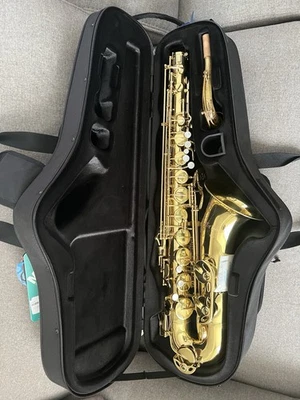 Saxofón tenor Selmer-modelo estudiante Foto 1 de 4