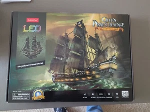 CUBICFUN LED Queen Anne’s Revenge Blackbeard’s Ship model NEW - Picture 1 of 3
