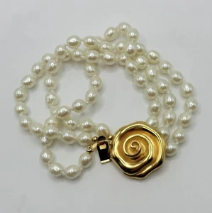Givenchy Faux Pearl Multistrand Matte Gold Plated Rose Clasp Bracelet 7.5 In - Picture 1 of 4