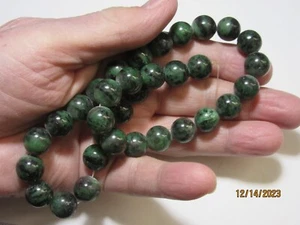 AAA Green Nephrite Jade 12mm Bead Strand Collectible GNJBS-1 - Picture 1 of 6