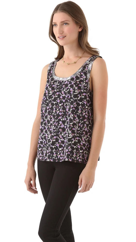 Camiseta sin mangas Marc By Marc Jacobs negra con estampado Exeter de varios top $168.  Talla S Foto 1 de 1