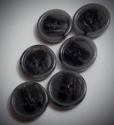 7/8" Light Gray Heavy Craft/Clothing Buttons - Image 1 of 4