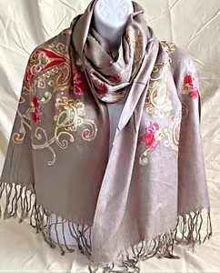 Pashmina Grey Silver Scarf Wrap Shawl with Paisley Flower Sparkle - Picture 1 of 4