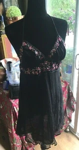 Neu mit Etikett Ausweis/Entity Lord and Taylor schwarzes Neckholder-Kleid SEIDE Misses 8 S Tie Back SALE! - Bild 1 von 4