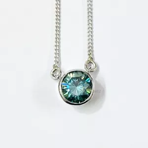 2.50 KT Blu Creato IN Laboratorio Diamante Ciondolo Ottimi Splendere Regalo per - Foto 1 di 4