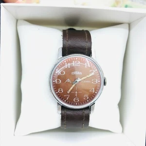 🦈 Beautiful Pobeda Cornavin 2602  USSR 70s wrist watch Victory 15 jewels Soviet - Picture 1 of 12