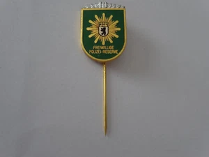A57-10) Freiwillige Polizei Reserve Abzeichen Nadel Berlin "10" - Picture 1 of 3