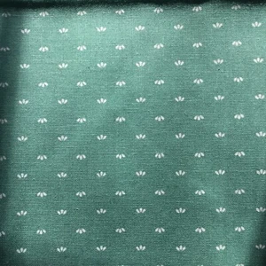 2.25 Yd Vtg 1986 Quilt FABRIC Small White Design On Green - Picture 1 of 3