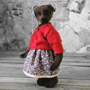 Vintage Künstlerbär Antik 49 cm Bär Teddy m. Strickpullover Rock Handarbeit - Bild 1 von 3