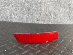 ✔LEXUS 13-15 GS350 F-SPORT LUZ REFLECTORA TRASERA DERECHA ROJA OEM - Imagen 1 de 4